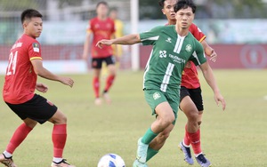 Trường Tươi Bình Phước 'làm lại' với HLV Nguyễn Việt Thắng và Công Phượng