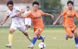 Bóng đá trẻ Việt Nam: 'Tiền đâu đám cưới bây giờ?'