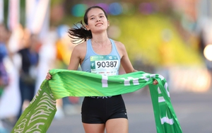 Hồng Lệ: ‘Bông hồng thép’ trên đường đua marathon