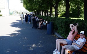 Nga trải qua đợt nắng nóng chưa từng có trong 100 năm