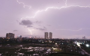 Cảnh báo mưa dông ở Hà Nội và mưa lớn cục bộ ở nhiều khu vực