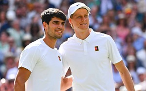 Sinner áp sát Alcaraz trong cuộc đua giành 'danh hiệu lớn'