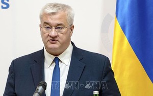 Ukraine tuyên bố sẵn sàng hòa đàm với Nga