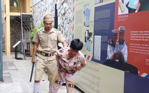 Triển lãm chuyên đề "Bút sắc, lòng son"