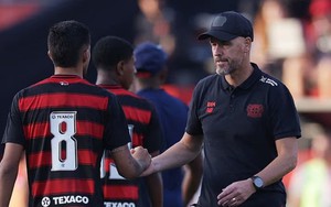 Ra mắt đội bóng mới, cựu HLV MU thảm bại trước một đội U20 của bóng đá Brazil