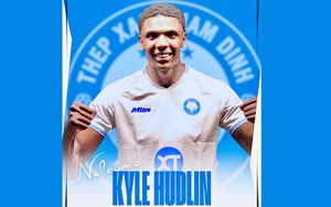 Ngoại binh Kyle Hudlin của Nam Định: Đến Crouch cũng phải ngước nhìn, từng được Man City theo đuổi