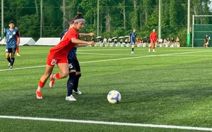 Đội bóng Việt Nam ghi 5 bàn, thắng trận đầu tiên ở Nhật Bản 