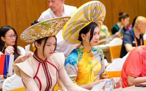 Chiêm ngưỡng nhan sắc 4 tuyển thủ bóng chuyền Việt Nam là ứng viên cho Hoa khôi VTV Cup