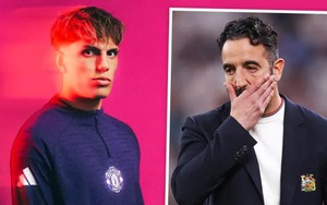 MU ra mắt áo tập mới, fan lập tức phát hiện ra 'lỗ hổng tài chính'