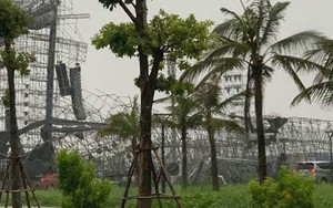 Sân khấu đổ sau cơn dông, đêm nhạc bị hủy ở Quảng Ninh