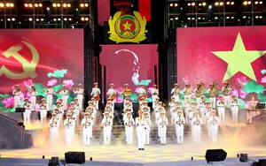 Chương trình giao lưu nghệ thuật đặc biệt "Giữ trọn lời thề-Bản hùng ca từ cội nguồn"