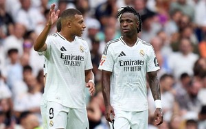 Xabi Alonso sẽ phải 'hàn gắn' Vini-Mbappe