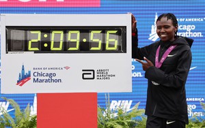 Kỷ lục gia Ruth Chepngetich bị đình chỉ thi đấu vì doping