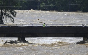 Mùa hè lũ lụt lịch sử tại Mỹ