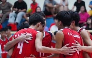 Xác định 2 đội vào chung kết giải bóng chuyền U23 Việt Nam