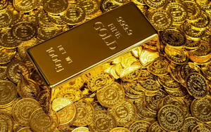 Giá vàng thế giới thấp nhất gần ba tuần