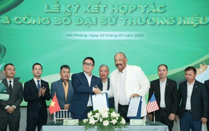 Tay golf huyền thoại Jim Thorpe là Đại sứ thương hiệu Neo Floor