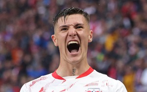 MU chính thức đàm phán về tiền đạo cao 1m95 có giá 70 triệu bảng 