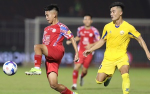 Người quan sát: Bỏ thì thương...