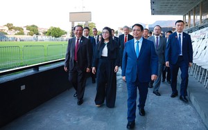 Thủ tướng Phạm Minh Chính thăm Câu lạc bộ bóng đá Vasco da Gama, Brazil