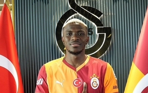 Osimhen chính thức chia tay Napoli, thương vụ có gì khiến thế giới bóng đá chấn động?