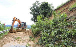 Điện Biên: Quốc lộ 12 tê liệt khiến công tác cứu hộ thiên tai gặp khó