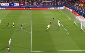 Rashford bỏ lỡ cơ hội 'không thể tin được' khi Barcelona thắng 5-0 đội bóng của Fabregas