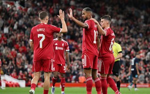 Liverpool: Mua sắm nhiều thì xáo trộn nhiều