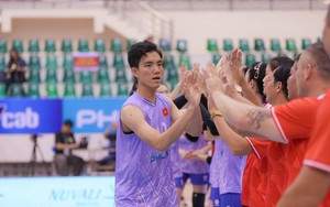 Liên đoàn bóng chuyền châu Á khen ngợi Bích Tuyền ghi 45 điểm, vượt trội dàn sao của ĐT Thái Lan