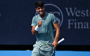 Carlos Alcaraz lập thành tích đặc biệt mới nhất, sẵn sàng tái đấu Jannik Sinner ở Cincinnati Masters 2025