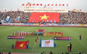 Chuyên gia Đoàn Minh Xương: 'V-League nóng ngay từ vạch xuất phát'