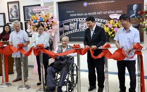 Khai mạc triển lãm ảnh “Người viết sử bằng ảnh”