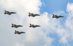 Những cánh bay của niềm tin và tự hào