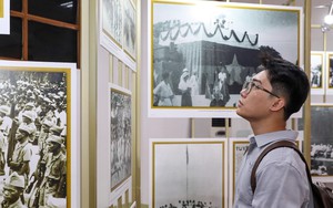 Triển lãm tư liệu "Mùa Thu độc lập và Khát vọng phồn vinh"