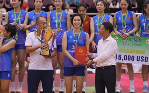 Trần Thị Thanh Thúy được trang bóng chuyền thế giới vinh danh 3 năm liên tiếp, lập kỷ lục hiếm có ở Việt Nam