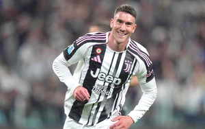 Juve khó xử vì Vlahovic, Lazio, Roma còn dang dở