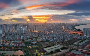 Từ mùa Thu cách mạng đến mùa Thu kiến thiết