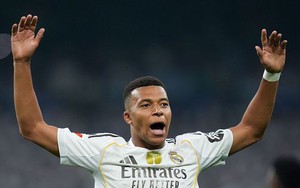 Mbappe ghi bàn trên chấm 11m, Real Madrid thắng trận ra quân ở La Liga