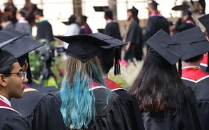 Mỹ mạnh tay hủy hơn 6.000 thị thực du học sinh