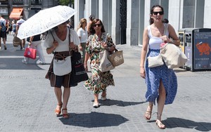 Hơn 1.100 ca tử vong do nắng nóng ở Tây Ban Nha