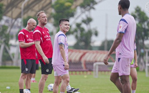 HLV Polking khẳng định ở lại CAHN, từ chối cơ hội dẫn dắt đội tuyển Singapore