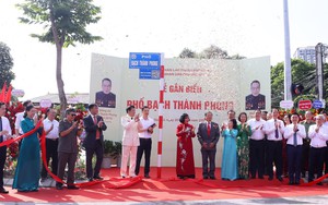 Hà Nội gắn biển tên phố Lê Giản và phố Bạch Thành Phong