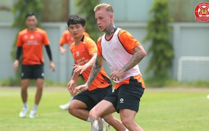 CLB Công an TP.HCM ra mắt hợp đồng 'khủng', đồng hành cùng Tiến Linh