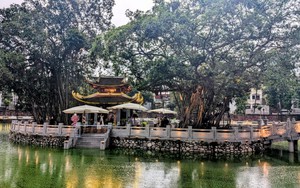 Không gian văn hóa đọc "rất thơ" trên Hồ Văn