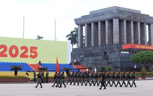 Trước giờ Tổng hợp luyện diễu binh, diễu hành lần thứ nhất 