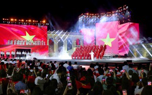 Cầu truyền hình “Thời cơ vàng” - Lan tỏa khát vọng xây dựng một Việt Nam hùng cường