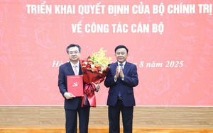 Trao Quyết định bổ nhiệm Trưởng Ban Chính sách, chiến lược Trung ương cho đồng chí Nguyễn Thanh Nghị