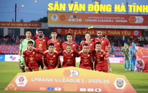 V-League vượt qua tâm bão