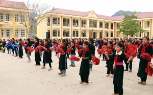 Hướng tới tiếp cận công bằng về giáo dục cho đồng bào dân tộc thiểu số