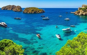 Ai Cập đóng cửa hầu hết các bãi biển dọc Địa Trung Hải